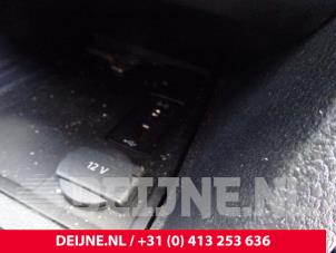Used AUX / USB connection Volkswagen Caddy IV 2.0 TDI 75 Price on request offered by van Deijne Onderdelen Uden B.V.