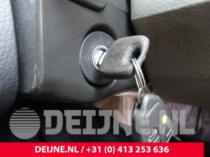 Gebrauchte Zündschloss + Schlüssel Volvo V70 (SW) 2.4 20V 140 Bifuel Preis auf Anfrage angeboten von van Deijne Onderdelen Uden B.V.