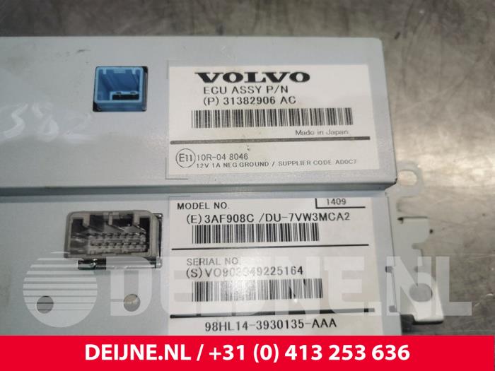 Wyswietlacz wewnetrzny z Volvo V40 (MV) 1.6 D2 2014