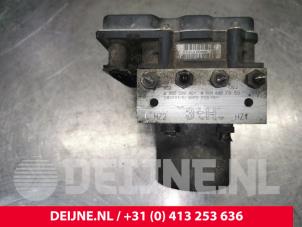 Usados Bomba ABS Mercedes Sprinter 3,5t (906.73) 311 CDI 16V Precio € 145,20 IVA incluido ofrecido por van Deijne Onderdelen Uden B.V.