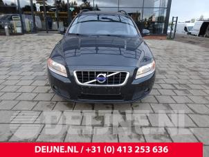 Used Ruitenwisserarm set Volvo V70 (BW) 2.0 D3 20V Price on request offered by van Deijne Onderdelen Uden B.V.