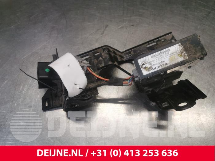 Używane DC/CD konwertor Ford Transit Custom 2.2 TDCi 16V Cena € 133,10 Z VAT oferowane przez van Deijne Onderdelen Uden B.V.