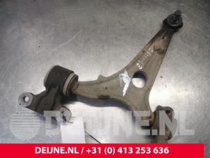 Used Front lower wishbone, right Fiat Scudo (270) 2.0 D Multijet Price € 42,35 Inclusive VAT offered by van Deijne Onderdelen Uden B.V.
