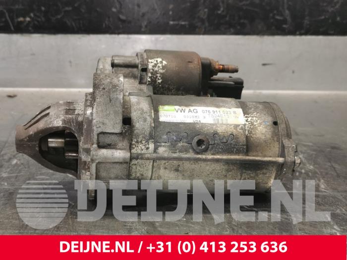 Begagnade Startmotor Volkswagen Crafter 2.5 TDI 30/32/35 Pris € 60,50 Inklusive moms erbjuds av van Deijne Onderdelen Uden B.V.