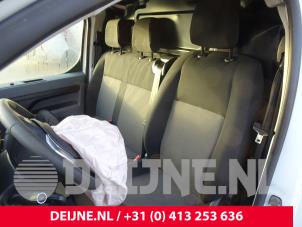 Gebrauchte Sicherheitsgurt Mitte vorne Peugeot Expert (VA/VB/VE/VF/VY) 2.0 Blue HDi 120 16V Preis auf Anfrage angeboten von van Deijne Onderdelen Uden B.V.