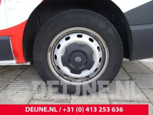 Used Set of wheels Opel Vivaro 1.6 CDTI 90 Price on request offered by van Deijne Onderdelen Uden B.V.