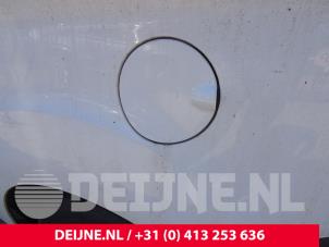 Gebrauchte Tankklappe Ford Transit Courier 1.5 TDCi 75 Preis auf Anfrage angeboten von van Deijne Onderdelen Uden B.V.