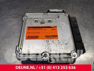 Używane Komputer sterowania silnika Renault Master IV (FV) 2.3 dCi 100 16V FWD Cena € 242,00 Z VAT oferowane przez van Deijne Onderdelen Uden B.V.