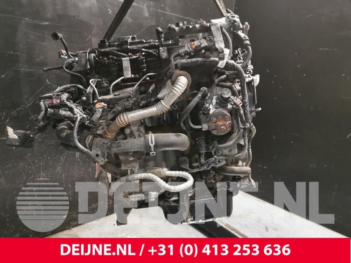 Engine from a Citroën Berlingo 1.6 BlueHDI 100 2019
