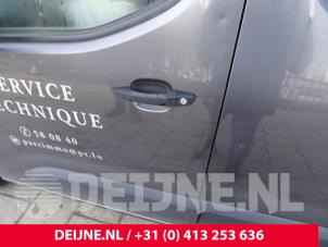 Usados Manija de puerta de 2 puertas izquierda Citroen Berlingo 1.6 BlueHDI 100 Precio de solicitud ofrecido por van Deijne Onderdelen Uden B.V.