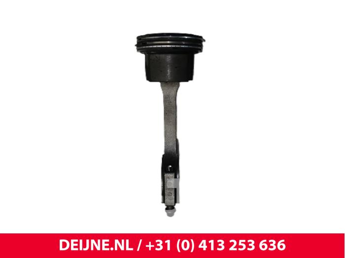 Usagé Piston Ford Transit Prix € 121,00 Prix TTC proposé par van Deijne Onderdelen Uden B.V.