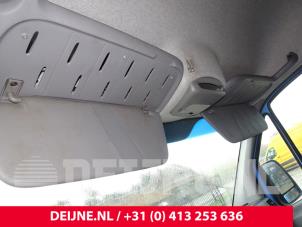 Usagé Eclairage intérieur avant Volkswagen Crafter 2.5 TDI 30/32/35 Prix sur demande proposé par van Deijne Onderdelen Uden B.V.