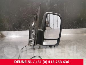 Used Wing mirror, right Volkswagen Crafter 2.5 TDI 30/32/35 Price on request offered by van Deijne Onderdelen Uden B.V.