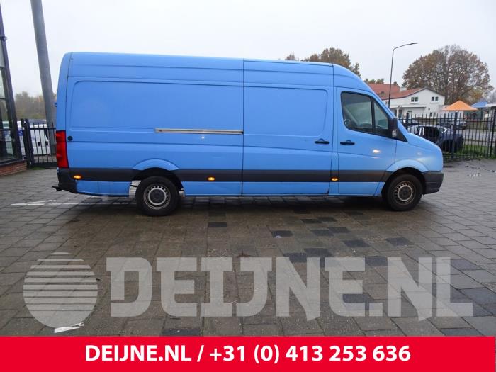 Usados Ventanilla triangular derecha delante Volkswagen Crafter 2.5 TDI 30/32/35 Precio € 48,40 IVA incluido ofrecido por van Deijne Onderdelen Uden B.V.