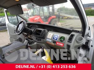 Used Glovebox Renault Trafic New (FL) 1.9 dCi 100 16V Price on request offered by van Deijne Onderdelen Uden B.V.
