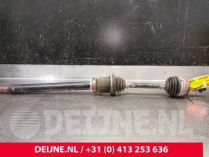 Used Front drive shaft, right Volvo V70 (SW) 2.4 20V 170 Price € 125,00 Margin scheme offered by van Deijne Onderdelen Uden B.V.