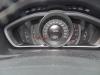 Odometer KM from a Volvo V40 (MV), 2012 / 2019 1.6 D2, Hatchback, 4-dr, Diesel, 1.560cc, 84kW (114pk), FWD, D4162T, 2012-03 / 2016-12, MV84 2012
