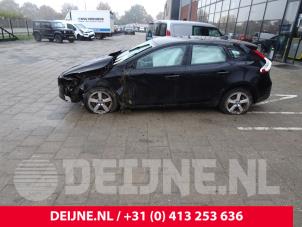 Usados Ventanilla adicional de 4 puertas izquierda detrás Volvo V40 (MV) 2.0 D2 16V Precio € 50,00 Norma de margen ofrecido por van Deijne Onderdelen Uden B.V.