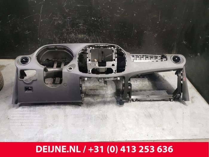Używane Panel Mercedes Vito (447.6) 1.6 111 CDI 16V Cena € 484,00 Z VAT oferowane przez van Deijne Onderdelen Uden B.V.