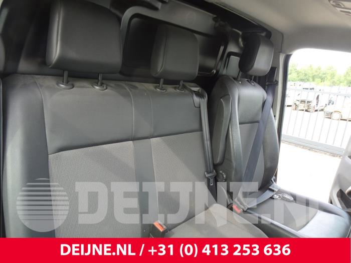 Double front seat, right from a Peugeot Expert (VA/VB/VE/VF/VY) 2.0 Blue HDi 120 16V 2019