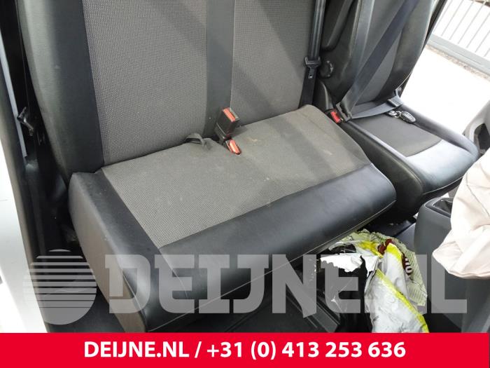 Double front seat, right from a Peugeot Expert (VA/VB/VE/VF/VY) 2.0 Blue HDi 120 16V 2019