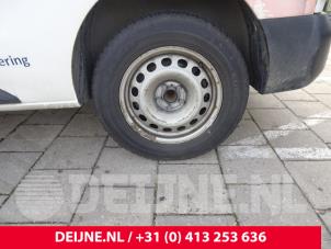 Used Set of wheels Peugeot Expert (VA/VB/VE/VF/VY) 2.0 Blue HDi 120 16V Price on request offered by van Deijne Onderdelen Uden B.V.