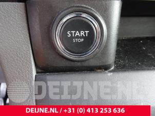 Used Start/stop switch Peugeot Expert (VA/VB/VE/VF/VY) 2.0 Blue HDi 120 16V Price on request offered by van Deijne Onderdelen Uden B.V.