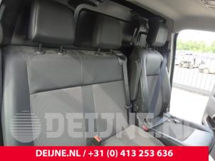 Used Front seatbelt, centre Peugeot Expert (VA/VB/VE/VF/VY) 2.0 Blue HDi 120 16V Price on request offered by van Deijne Onderdelen Uden B.V.
