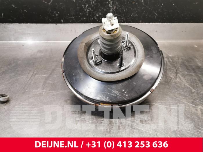 Begagnade Bromsservo Citroen Jumpy 1.6 Blue HDi 115 Pris € 48,40 Inklusive moms erbjuds av van Deijne Onderdelen Uden B.V.