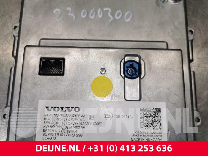 Display Multi Media control unit Volvo XC40 2.0 T4 Geartronic 16V ...