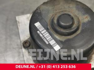 Pompa ABS z Renault Maxity 3.0 DCI 150.35 2011