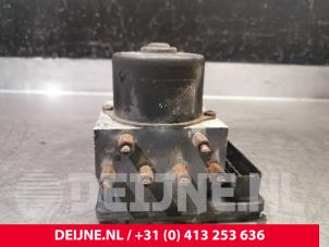 Pompa ABS z Renault Maxity 3.0 DCI 150.35 2011