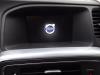 Pantalla interior de un Volvo V60 I (FW/GW), 2010 / 2018 2.0 D2 16V, Combi, Diesel, 1.969cc, 88kW (120pk), FWD, D4204T8; B; D4204T20, 2015-03 / 2018-05 2015