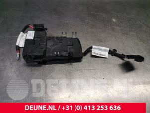 Used Fuse box Volvo V60 I (FW/GW) 2.0 D4 16V Price € 75,00 Margin scheme offered by van Deijne Onderdelen Uden B.V.