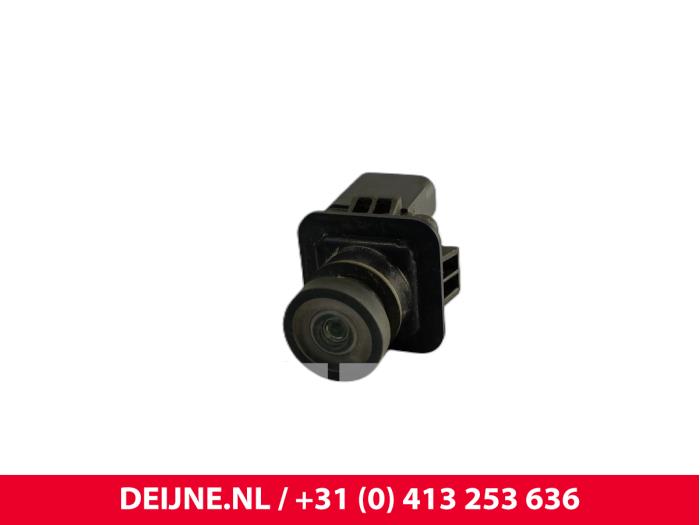 Begagnade Backkamera Volvo V60 I (FW/GW) 2.4 D6 20V AWD Twin Engine Plug-in Hybrid Pris € 100,00 Marginaltabell erbjuds av van Deijne Onderdelen Uden B.V.
