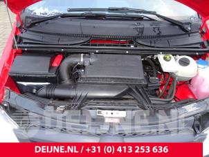 Używane Obudowa filtra powietrza Mercedes Vito (639.6) 2.2 110 CDI 16V Euro 5 Cena na żądanie oferowane przez van Deijne Onderdelen Uden B.V.