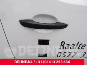 Usagé Poignée portière 2portes droite Toyota ProAce 2.0 D-4D 122 16V Worker Prix sur demande proposé par van Deijne Onderdelen Uden B.V.
