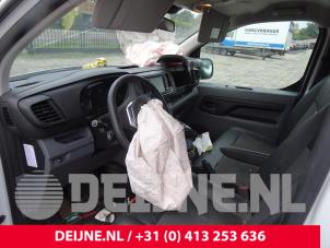 Używane Kierownica Toyota ProAce 2.0 D-4D 122 16V Worker Cena na żądanie oferowane przez van Deijne Onderdelen Uden B.V.