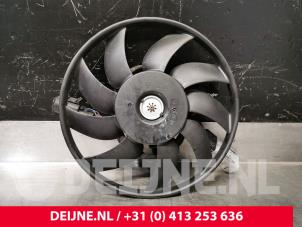 Usagé Ventilateur Mercedes Sprinter 3t (906.61) 211 CDI 16V Prix € 90,75 Prix TTC proposé par van Deijne Onderdelen Uden B.V.