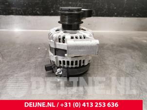 Dynamo van een Volvo XC40 (XZ) 1.5 T2 12V 2021