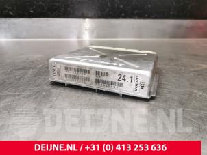 Usagé Ordinateur réservoir automatique Volvo C70 (NK) 2.3 T5 20V Prix € 75,00 Règlement à la marge proposé par van Deijne Onderdelen Uden B.V.