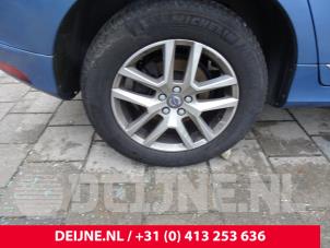 Usagé Kit jantes Volvo XC60 I (DZ) 2.0 D4 16V Prix € 400,00 Règlement à la marge proposé par van Deijne Onderdelen Uden B.V.