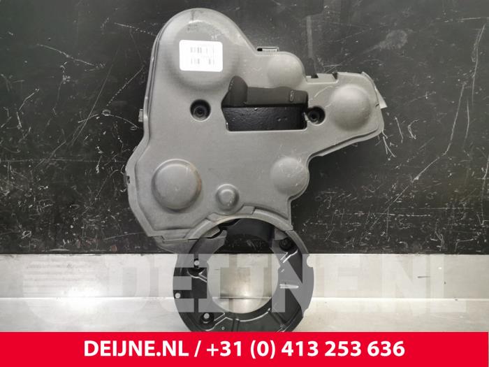 Gebrauchte Kettenkasten Deckel Volvo S60 II (FS) 2.0 D3 16V Preis € 40,00 Margenregelung angeboten von van Deijne Onderdelen Uden B.V.