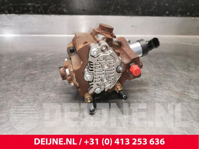 Bomba de gasolina mecánica de un Renault Master III (FD/HD) 2.5 dCi 120 FAP 2008