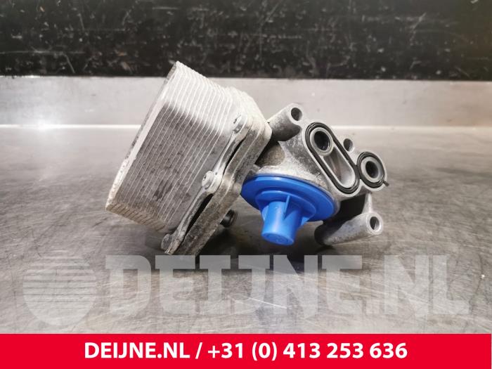 Gebrauchte Ölfiltergehäuse Peugeot Boxer (U9) 2.2 HDi 130 Euro 5 Preis € 72,60 Mit Mehrwertsteuer angeboten von van Deijne Onderdelen Uden B.V.