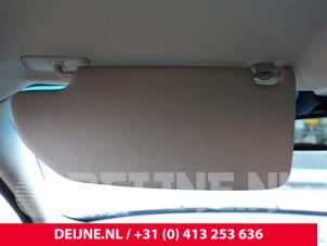 Gebrauchte Sonnenblende Volvo V70 (BW) 2.0 D 16V Preis € 20,00 Margenregelung angeboten von van Deijne Onderdelen Uden B.V.
