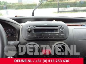 Usagé Radio Peugeot Bipper (AA) 1.3 HDI Prix sur demande proposé par van Deijne Onderdelen Uden B.V.