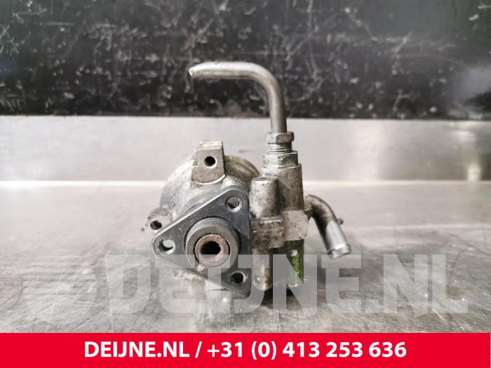 Begagnade Servostyrningspump Peugeot Bipper (AA) 1.3 HDI Pris € 48,40 Inklusive moms erbjuds av van Deijne Onderdelen Uden B.V.