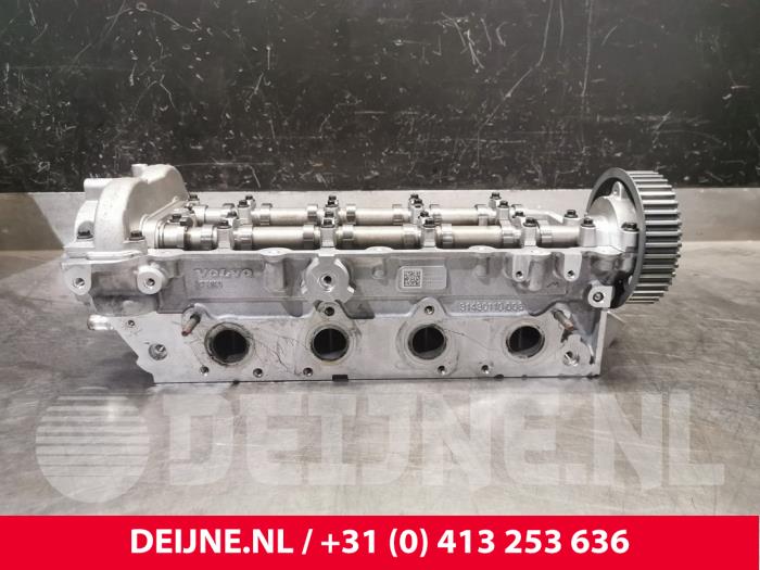 Cylinder head Volvo V40 2.0 D4 16V - 31430110 D4204T14