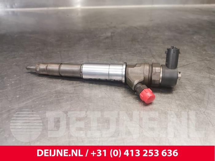 Usagé Injecteurs Opel Movano Prix € 151,25 Prix TTC proposé par van Deijne Onderdelen Uden B.V.
